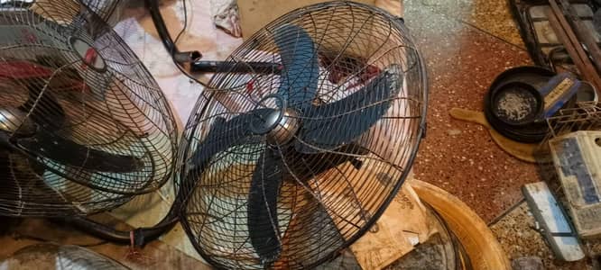 urgent sale 03132255461 2 fan