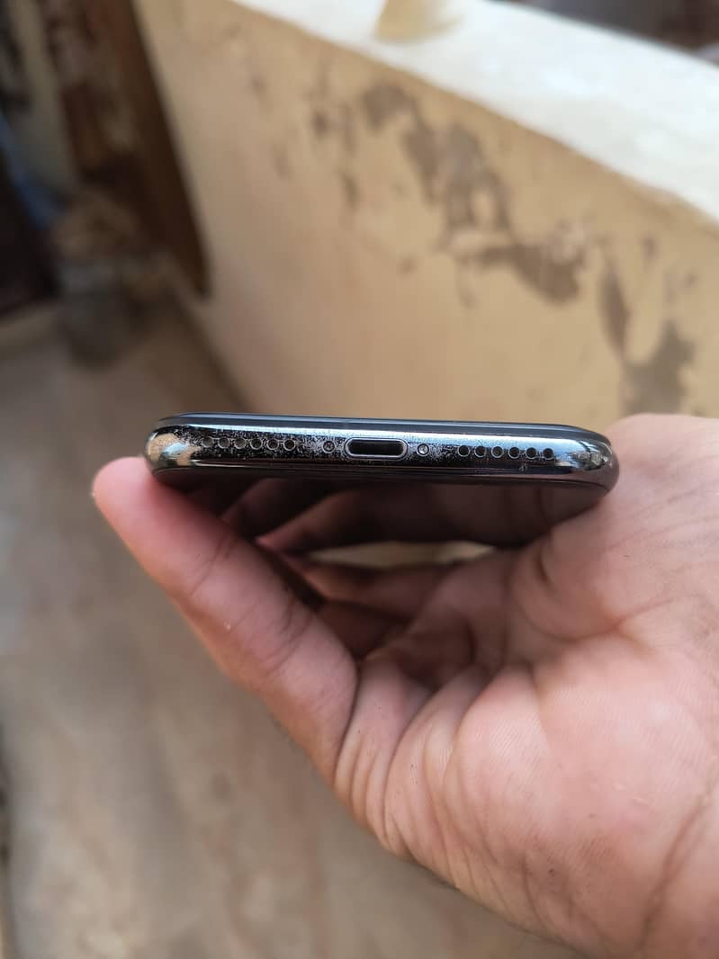 Apple iPhone X 1