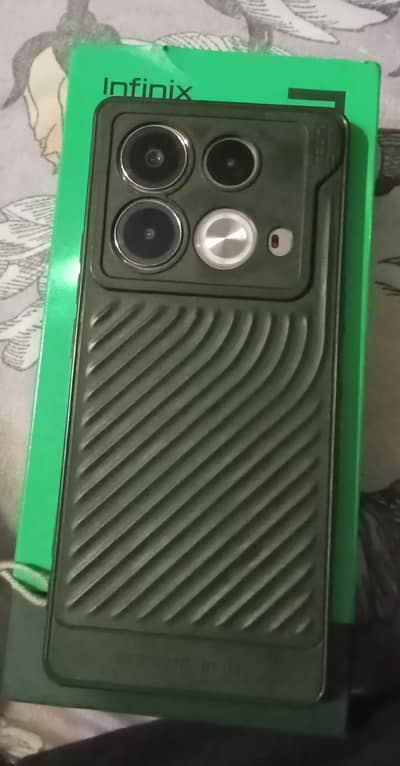 Infinix Note 40