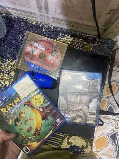 PS4 with free games