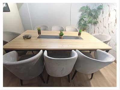 Office Meeting Desk