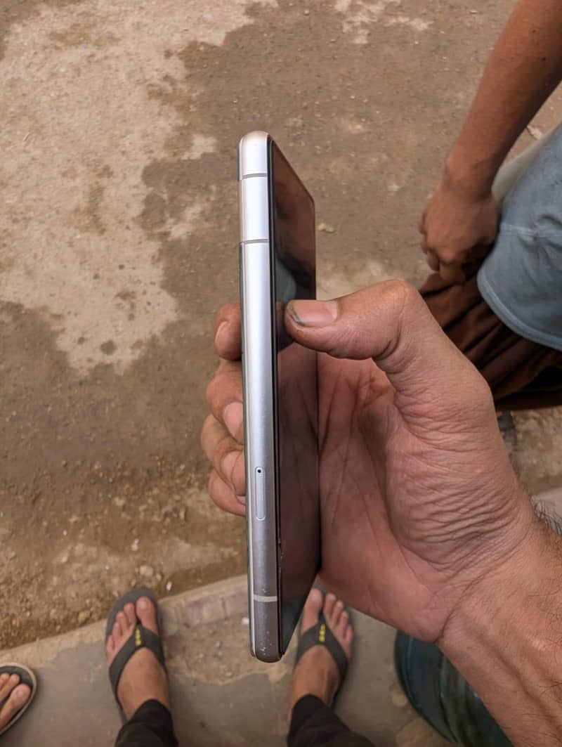 Google Pixel 7a 1