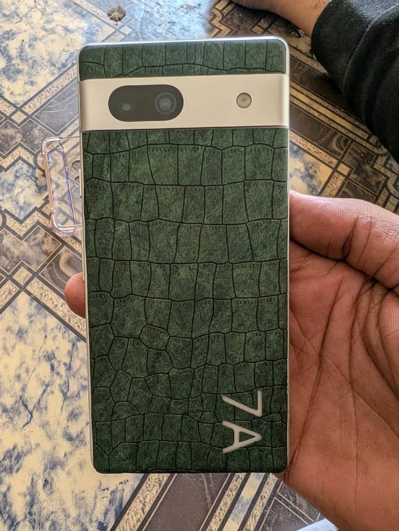 Google Pixel 7a 9