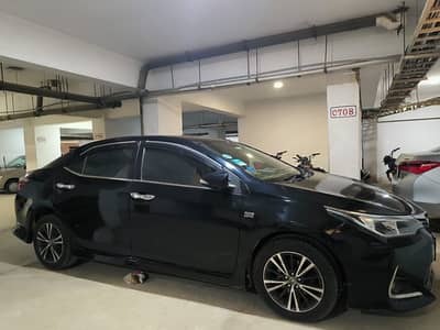 Toyota Corolla Altis 2015