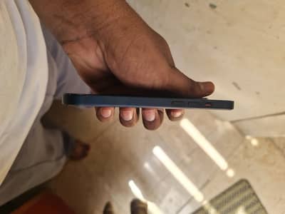 Apple iPhone 14