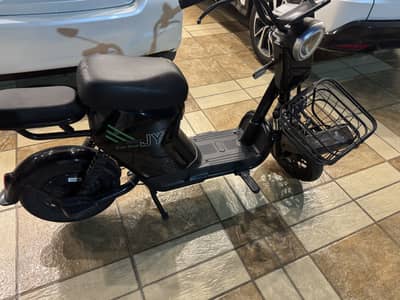 YJ Future E Bike