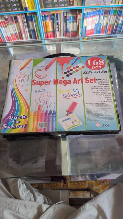 Color Kit 168 Piece Available