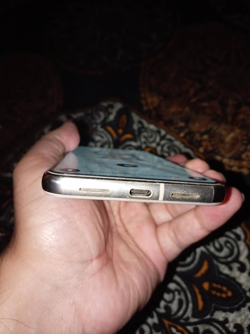 Google Pixel 8 Pro 1