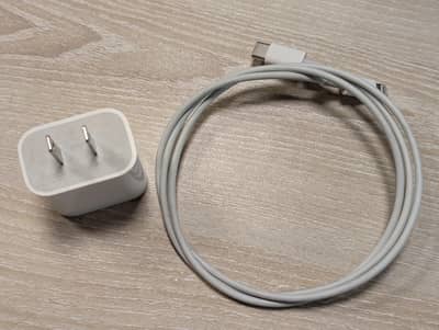 Apple 20W Original Charger