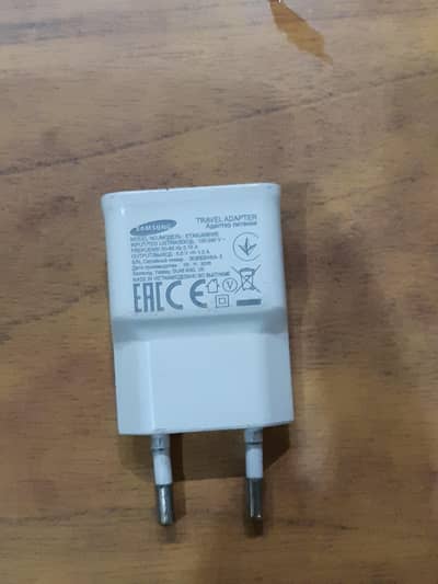 Samsung Original Fast Charger (White) – Excellent Condition