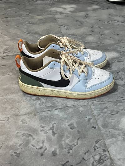 Nike Court Borough Low 2