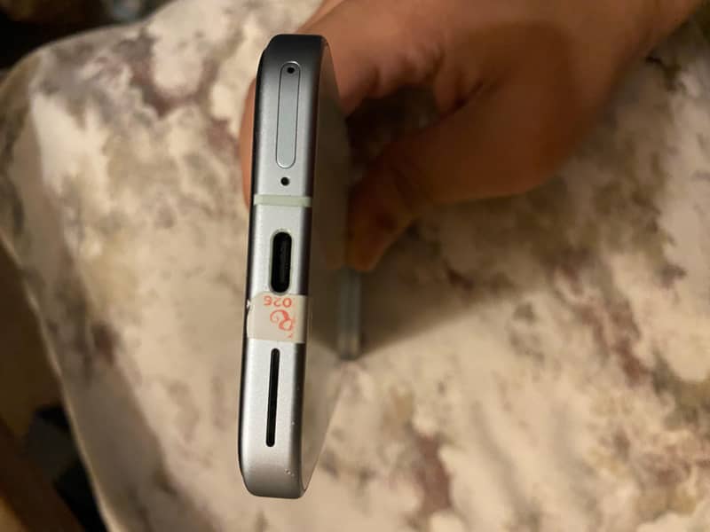 Google Pixel 9 12