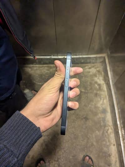 Apple iPhone 14