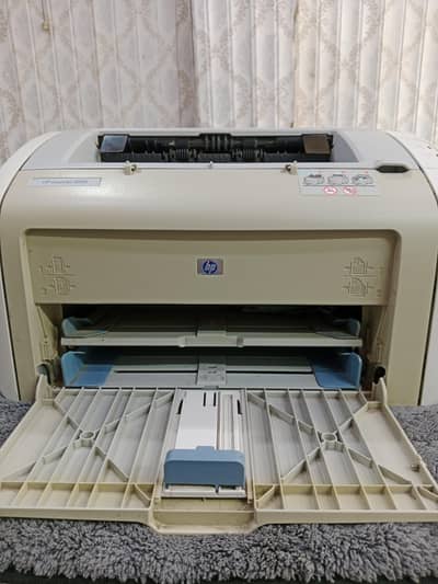 HP laserJet 1020