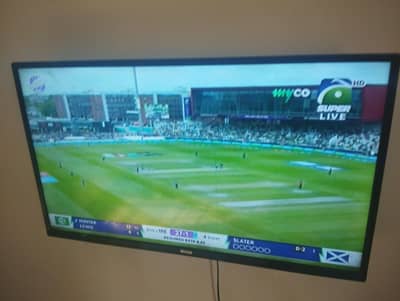 40 inch Samsung lcd