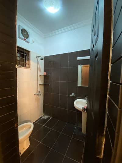 5 Marla Full house Available for rent in g11