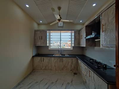 Beautiful 10 Marla House For Rent In Central Block Bahria Orchard Raiwind Lahore