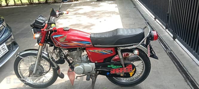I am selling my Honda is 125cc  model 2017