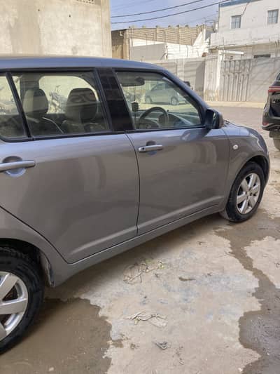 Suzuki Swift 2015