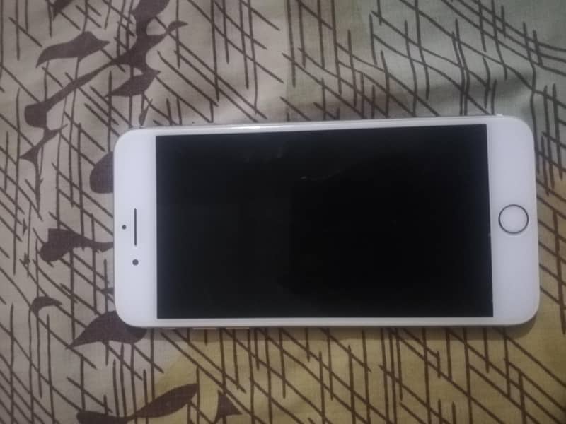 Apple iPhone 7 Plus 3