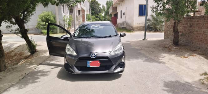 Toyota Aqua 2014