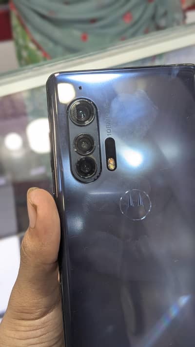 Motorola edge plus