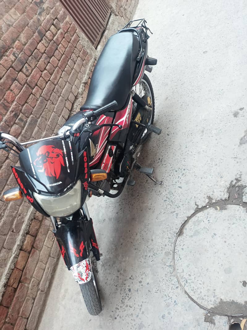Honda pridor 100 cc model 2020 0//3///3//9//4//0//8//0//8//8//8// 0