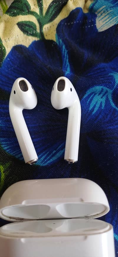 apple airbuds