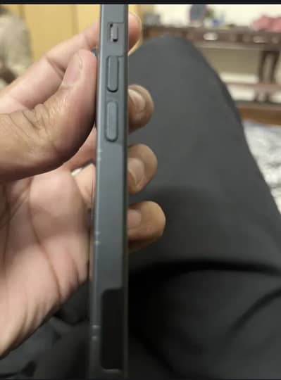Apple iPhone 14