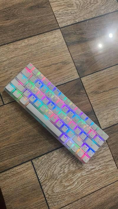 tezarre k63 full RGB gaming machanical keyboard