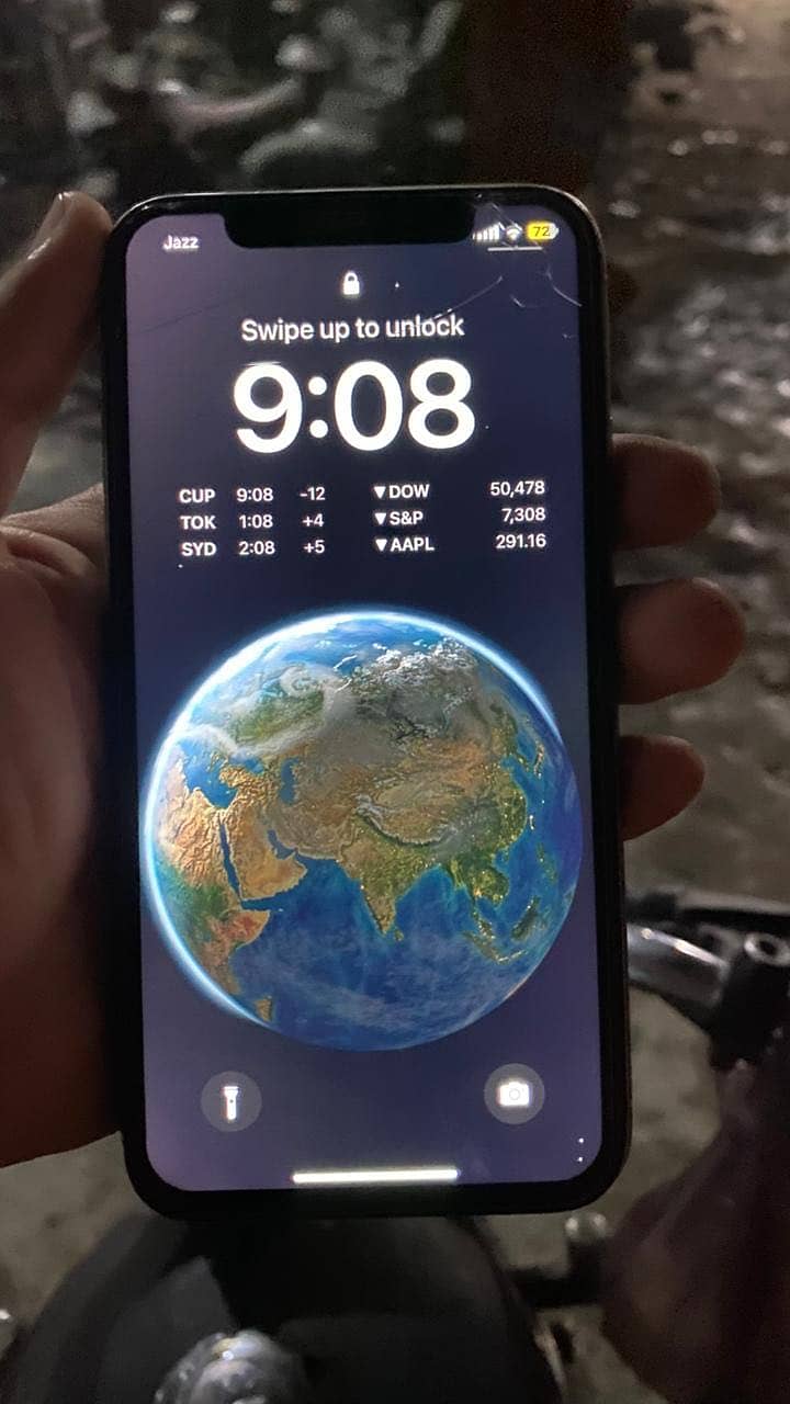 Apple iPhone X 0