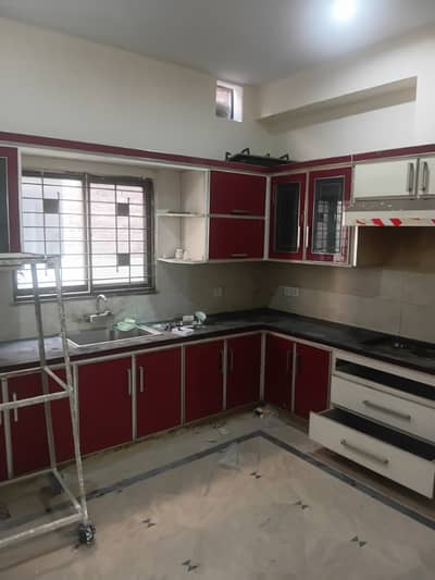 10 marla double story furnshied house for rent