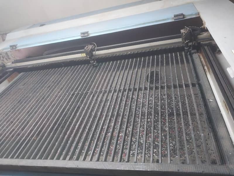 Leser Cutting Machine 4