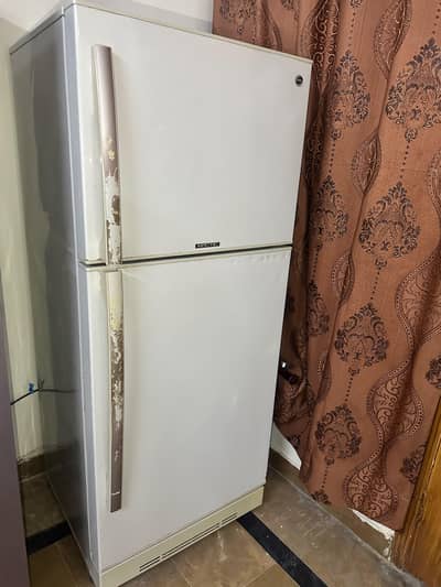 PEL Arctic Fridge (14 cu ft / 380 Liters)
