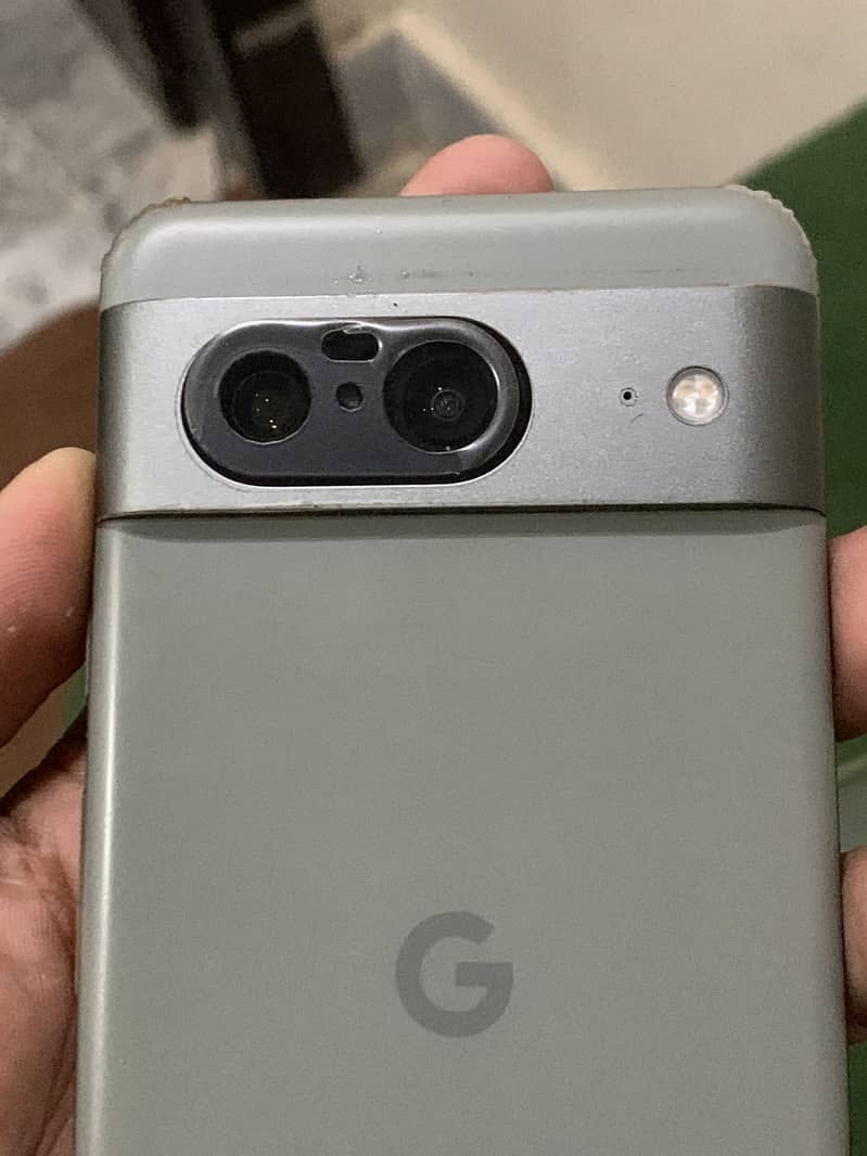 Google Pixel 8 3