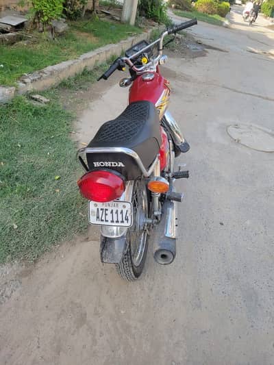 Honda CG 125 lush condition Scratch less Body