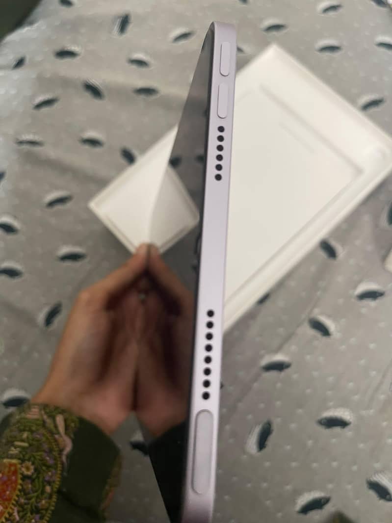 iPad mini 7 6