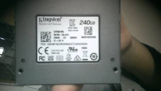 KINGSTON A400 SSD 10/10 condition SSD 240GB WITH 120GB.
