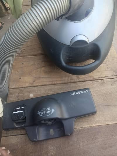 vacuum cleaner