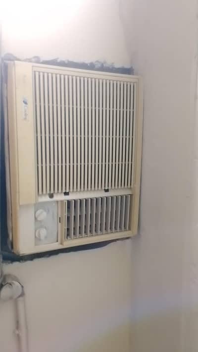 Window AC