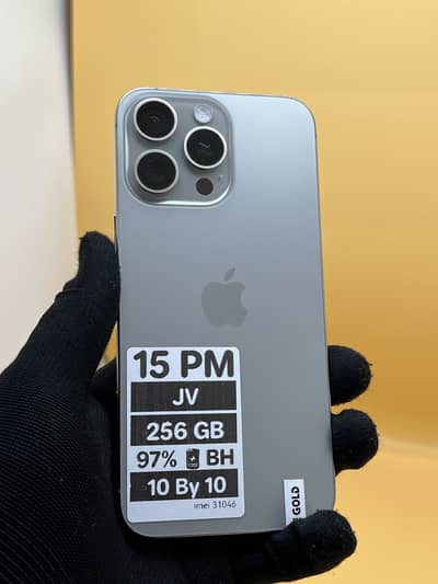 Apple iPhone 15 Pro Max Jv 256 GB 97% Battery Health 10 by 10