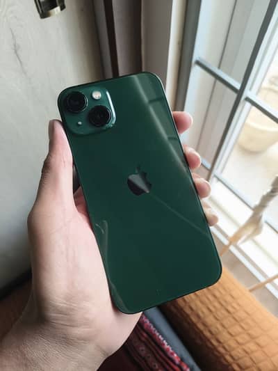 Apple iPhone 13 64 gb 89 health