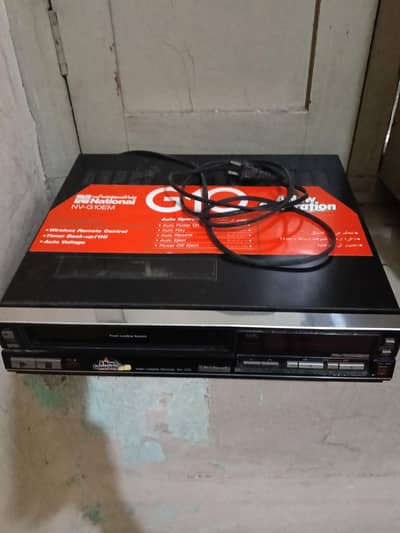 national  G10 vcr