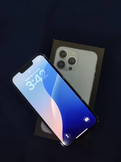 Apple iPhone 13 Pro with box 86% Battery