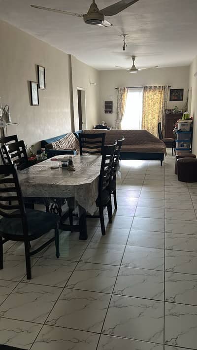 Ready To Sale A Flat 2200 Square Feet In Gulshan-E-Iqbal - Block 13/D-3 Karachi