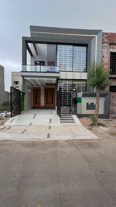 Stylish 5 Marla House With Premium Finishing | Ready To Move For Sale At Bahria Orchard Block A Phase 2 Raiwind Lahore