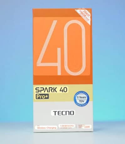 Tecno spark 40 pro plus box pack 8/256