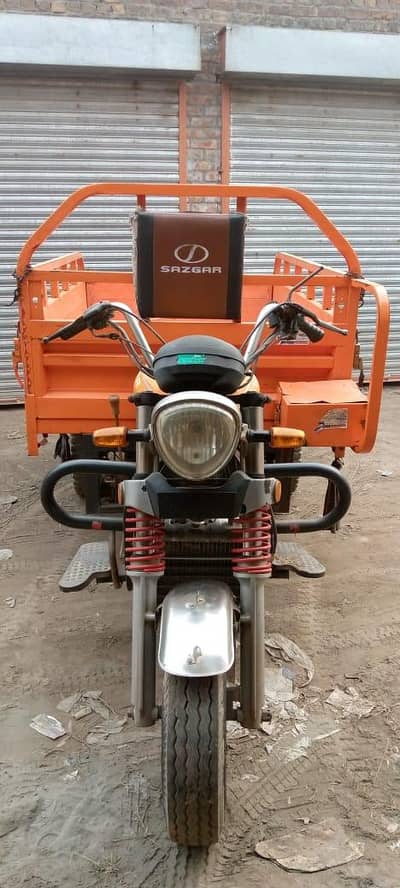 Loader Riksha