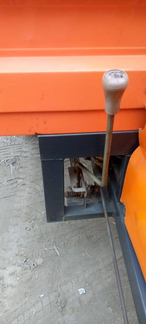 Loader Riksha 3