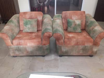 7-Seater Sofa Set Baraye Farokht – Behtareen Condition